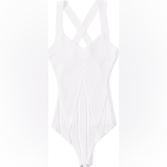 A&F Sweetheart Cross-Back Bodysuit NEVER WORN - Picture 2 of 8